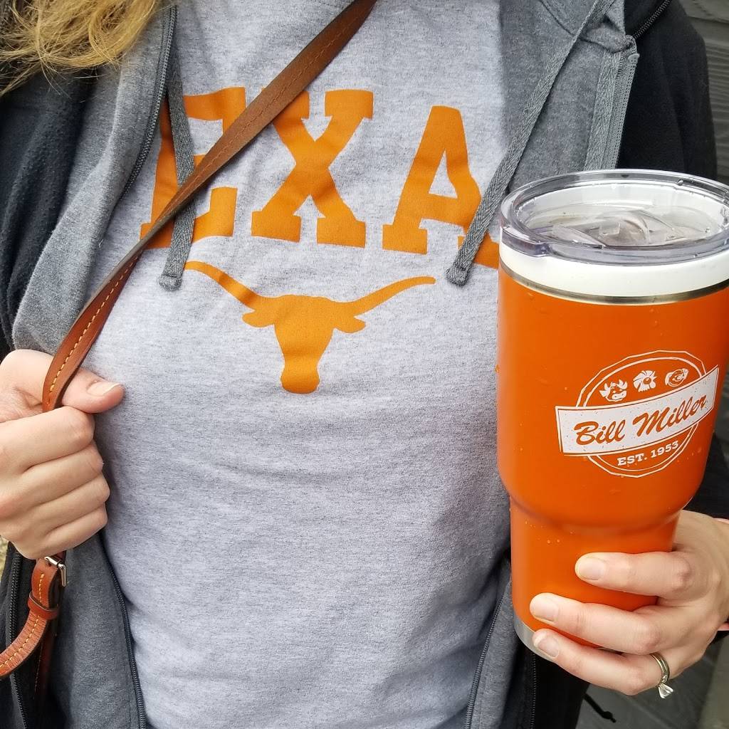 Bill Miller Bar-B-Q | restaurant | 9202 Wurzbach Rd #1043, San Antonio, TX 78240, USA | 2106927373 OR +1 210-692-7373