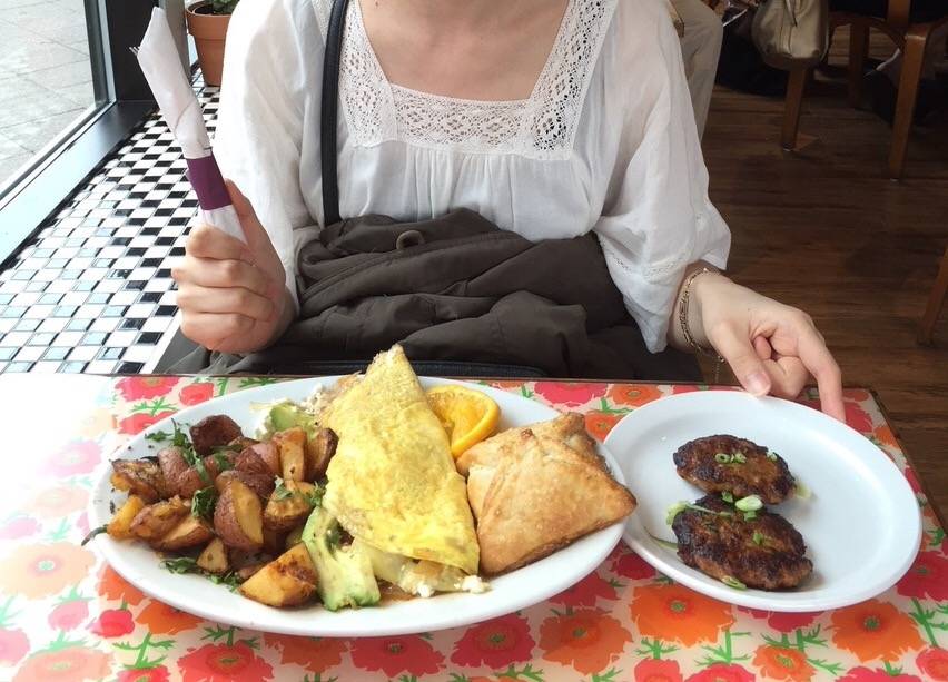 Lucky Platter | restaurant | 514 Main St, Evanston, IL 60202, USA | 8478694064 OR +1 847-869-4064