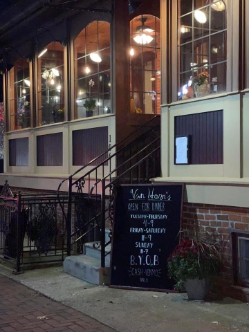 Van Horns | restaurant | 106-108 Bridge St, Phoenixville, PA 19460, USA | 4842882302 OR +1 484-288-2302