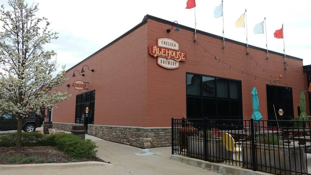 Chelsea Alehouse Brewery | restaurant | 115 S Main St, Chelsea, MI 48118, USA | 7344752337 OR +1 734-475-2337