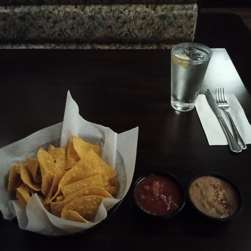 Luna Mexican Cuisine | restaurant | 1310 Center Dr, Medford, OR 97501, USA | 5418164615 OR +1 541-816-4615