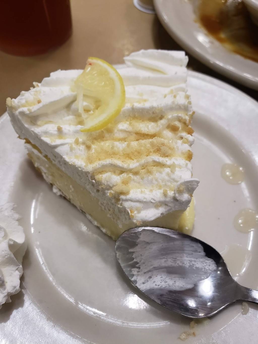 Piccadilly Cafeteria | restaurant | Newmarket Square, 111 Newmarket Dr N, Newport News, VA 23605, USA | 7578264975 OR +1 757-826-4975