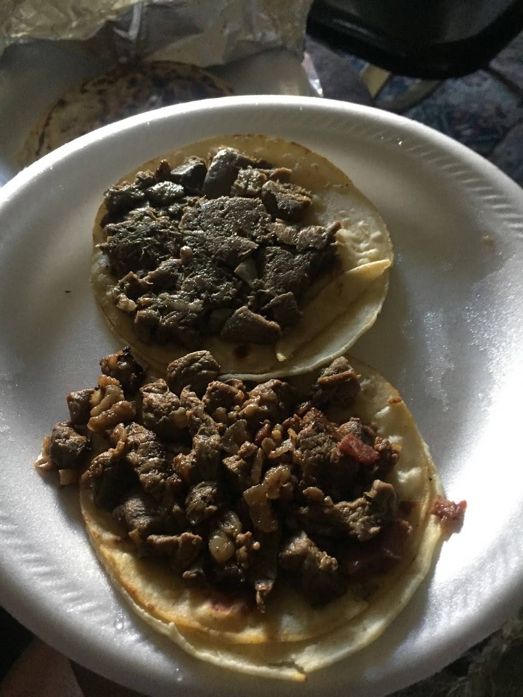 Wichos Tacos | restaurant | 9698 E Montview Blvd, Aurora, CO 80010, USA | 7204853431 OR +1 720-485-3431