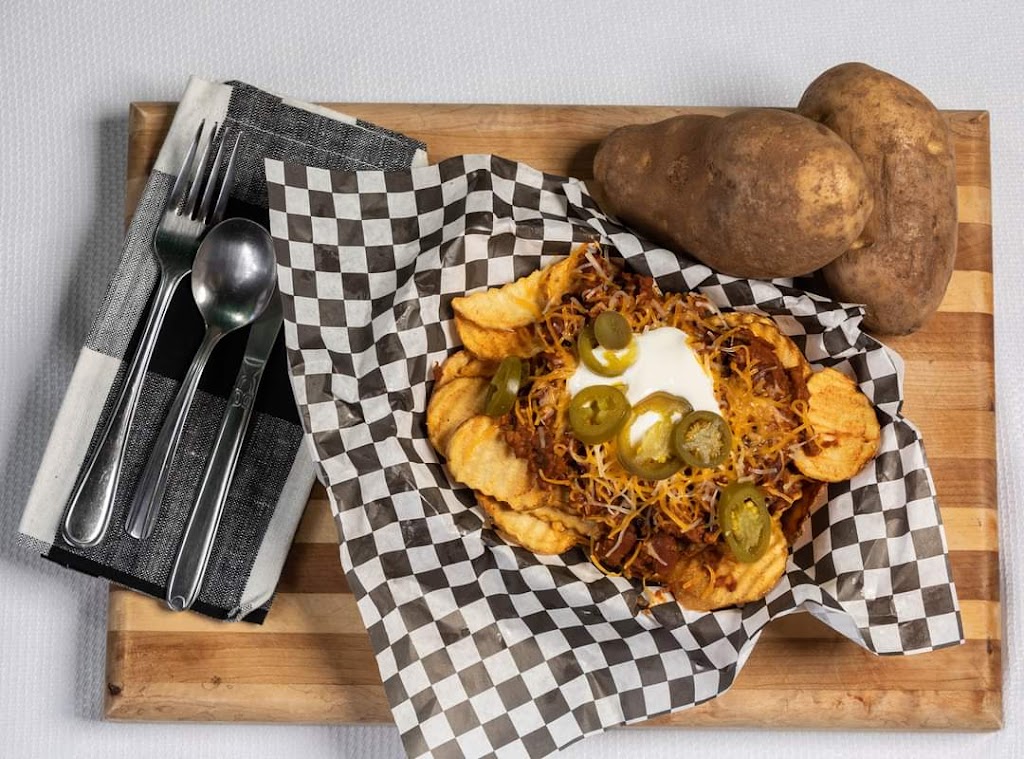 1886 | restaurant | 108 E Main St, Mayetta, KS 66509, USA | 7859662886 OR +1 785-966-2886