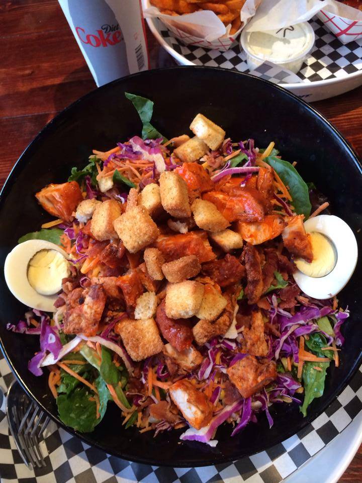 Wing Bucket | restaurant | 305 FM1382, Cedar Hill, TX 75104, USA | 4695750054 OR +1 469-575-0054