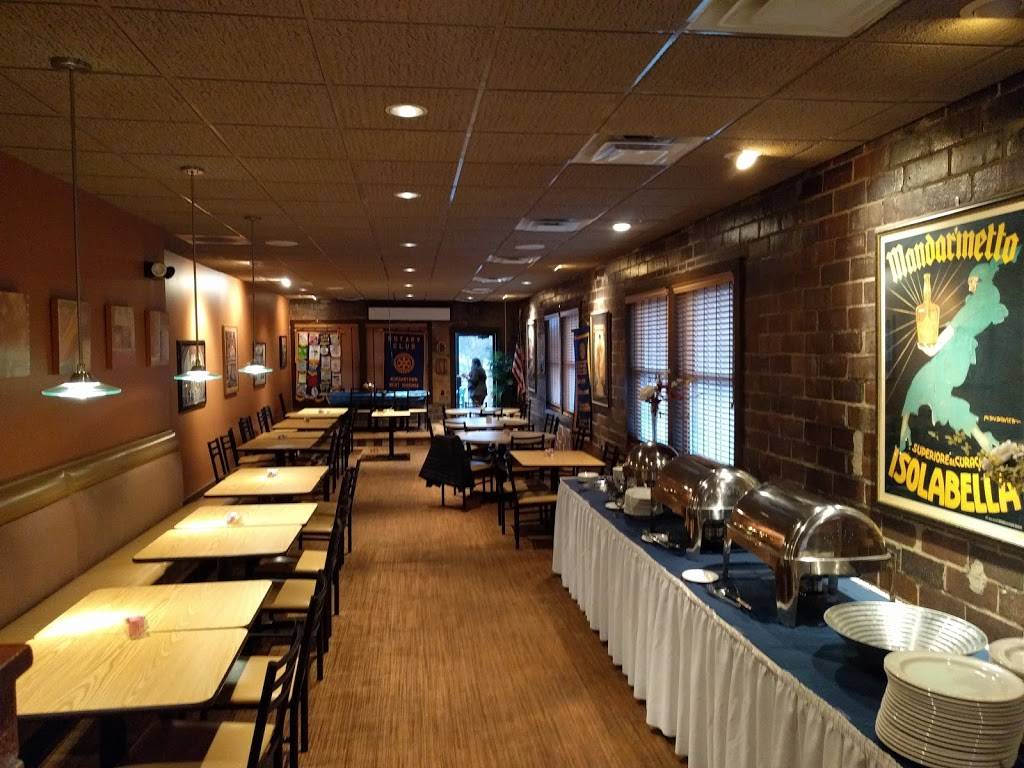 Crosleys Banquet Center | restaurant | 616 Richwood Ave, Morgantown, WV 26505, USA | 3042922511 OR +1 304-292-2511