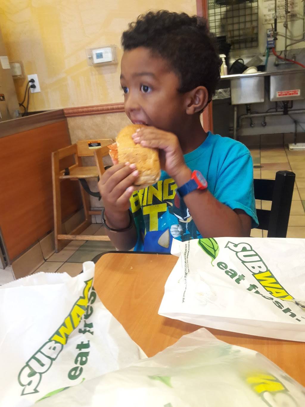 Subway Restaurants | restaurant | 1722 Euclid Ave, San Diego, CA 92105, USA | 6192661388 OR +1 619-266-1388