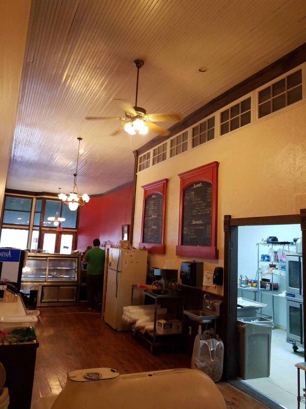 Fat Rolls LLC | bakery | 116 N Mock St, Prairie Grove, AR 72753, USA | 4798460846 OR +1 479-846-0846