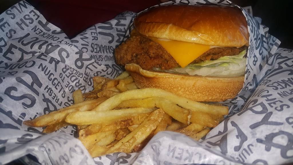 PDQ Restaurant | restaurant | 7400 Seminole Blvd, Seminole, FL 33772, USA | 7272135645 OR +1 727-213-5645