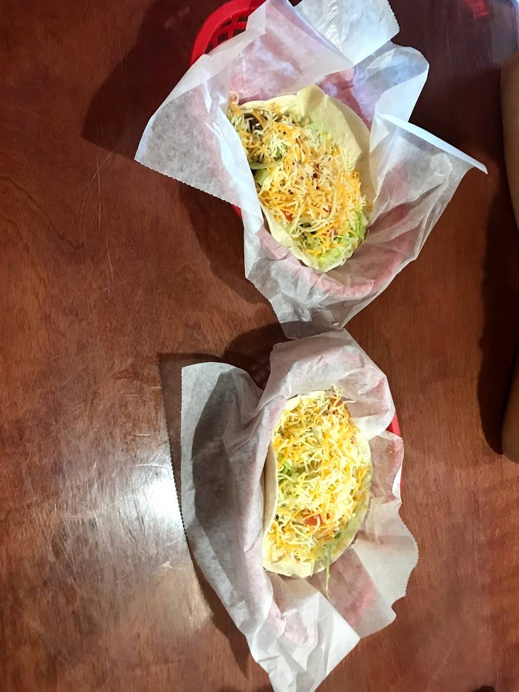 Rattlesnake Jakes Bar & Grill | restaurant | 2060 NE 2nd St, Deerfield Beach, FL 33441, USA | 9544214481 OR +1 954-421-4481