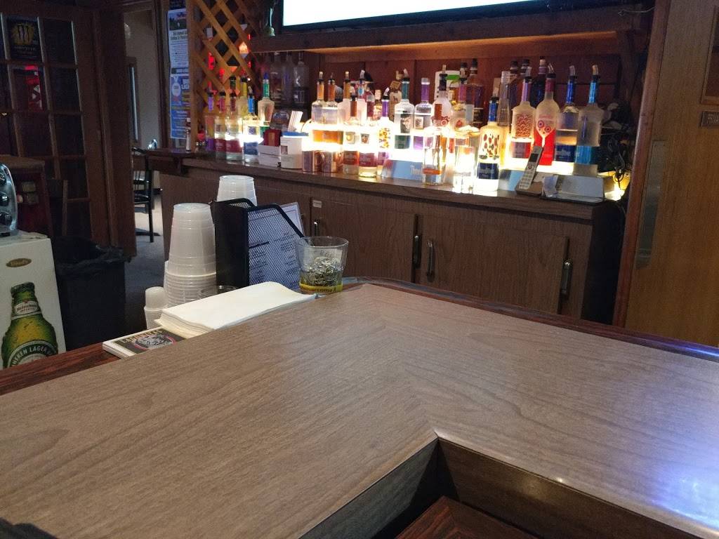 Danny Haskells Pub and Grill | restaurant | W171 S7260 Lannon Dr, Muskego, WI 53150, USA | 2626799535 OR +1 262-679-9535