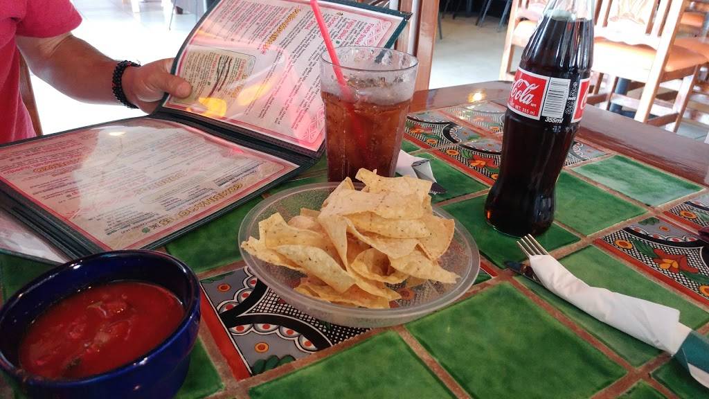 Bs Fiesta Kitchen | restaurant | 1157 N Ellsworth Rd #102, Mesa, AZ 85207, USA | 4803547700 OR +1 480-354-7700