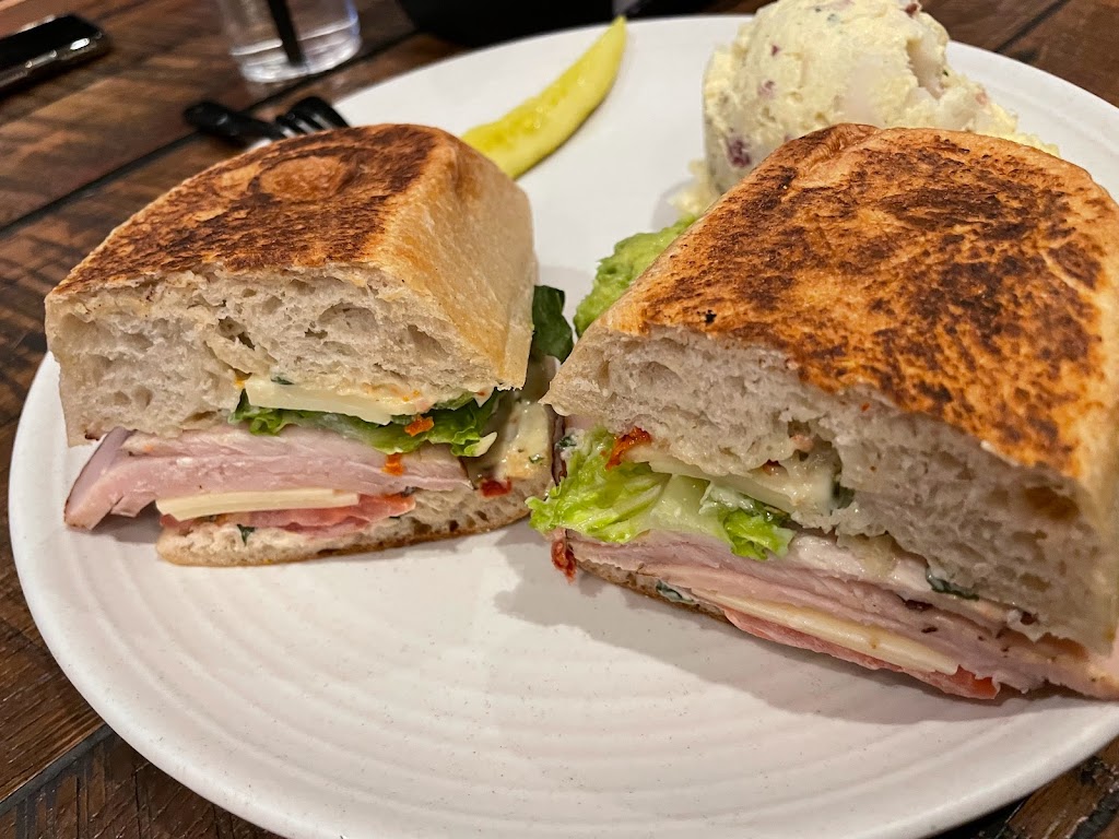 Pressed Cafe | restaurant | 216 S River Rd, Bedford, NH 03110, USA | 6036062746 OR +1 603-606-2746