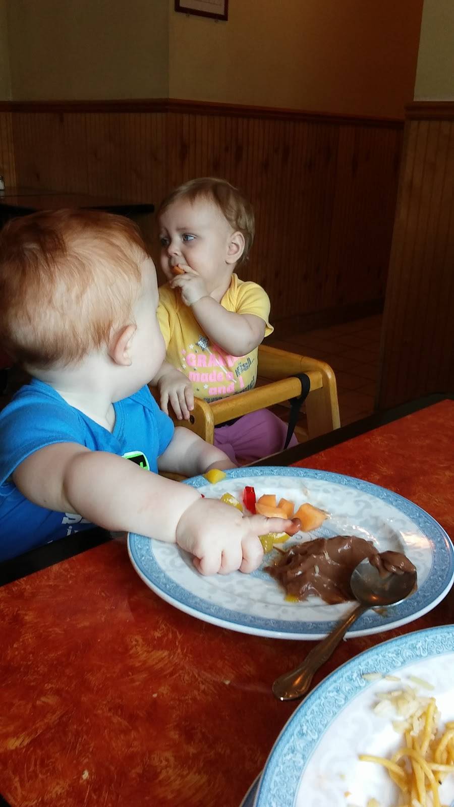 China Wok | restaurant | 1119 Vandalia Rd, Hillsboro, IL 62049, USA | 2175325525 OR +1 217-532-5525