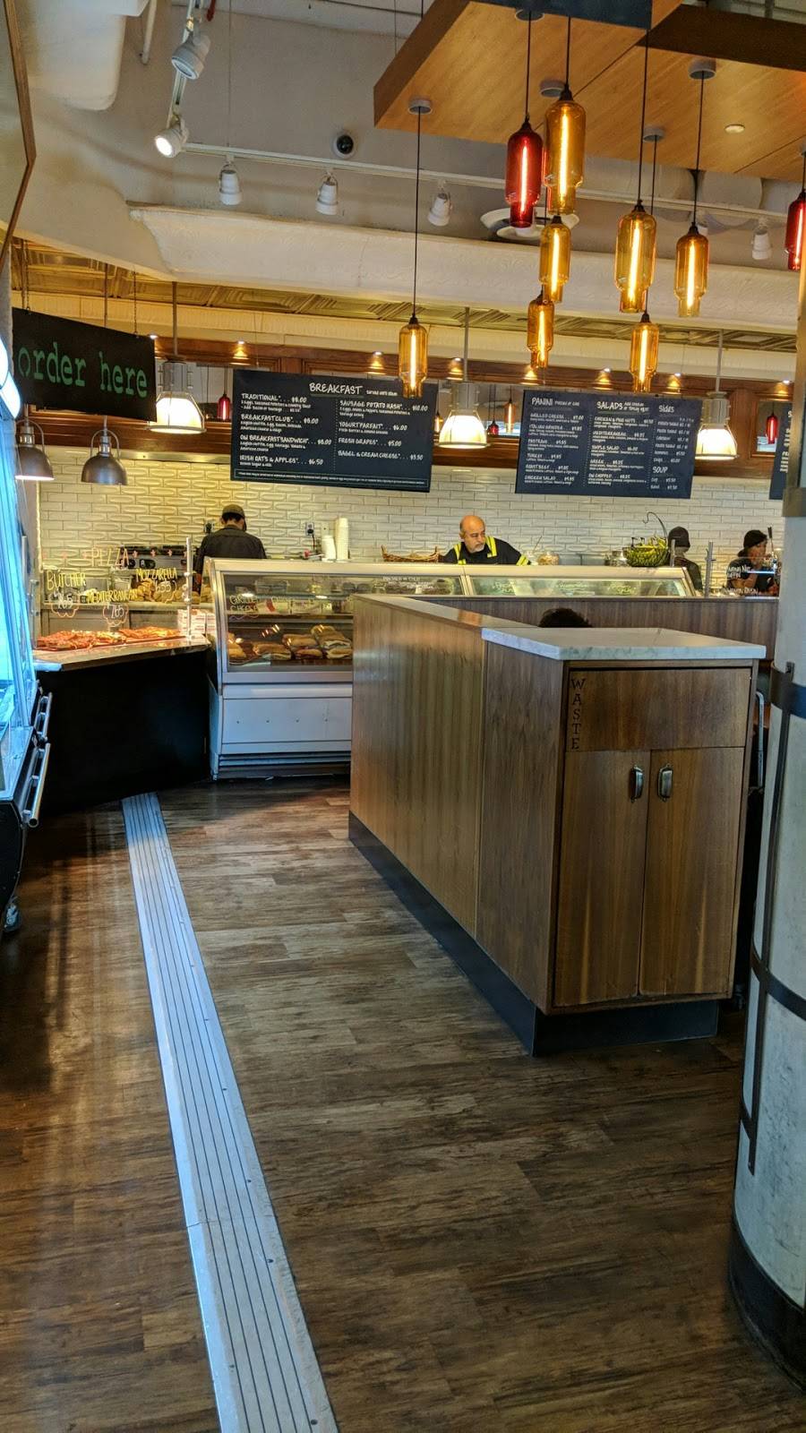 Modern Burger | restaurant | 3800 E Sky Harbor Blvd, Phoenix, AZ 85034, USA | 6022733300 OR +1 602-273-3300