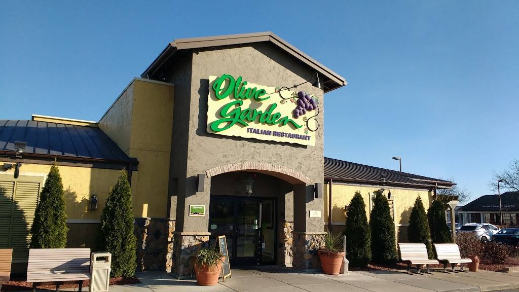 Olive Garden Italian Restaurant | meal takeaway | 620 IL-59, Naperville, IL 60540, USA | 6303552818 OR +1 630-355-2818