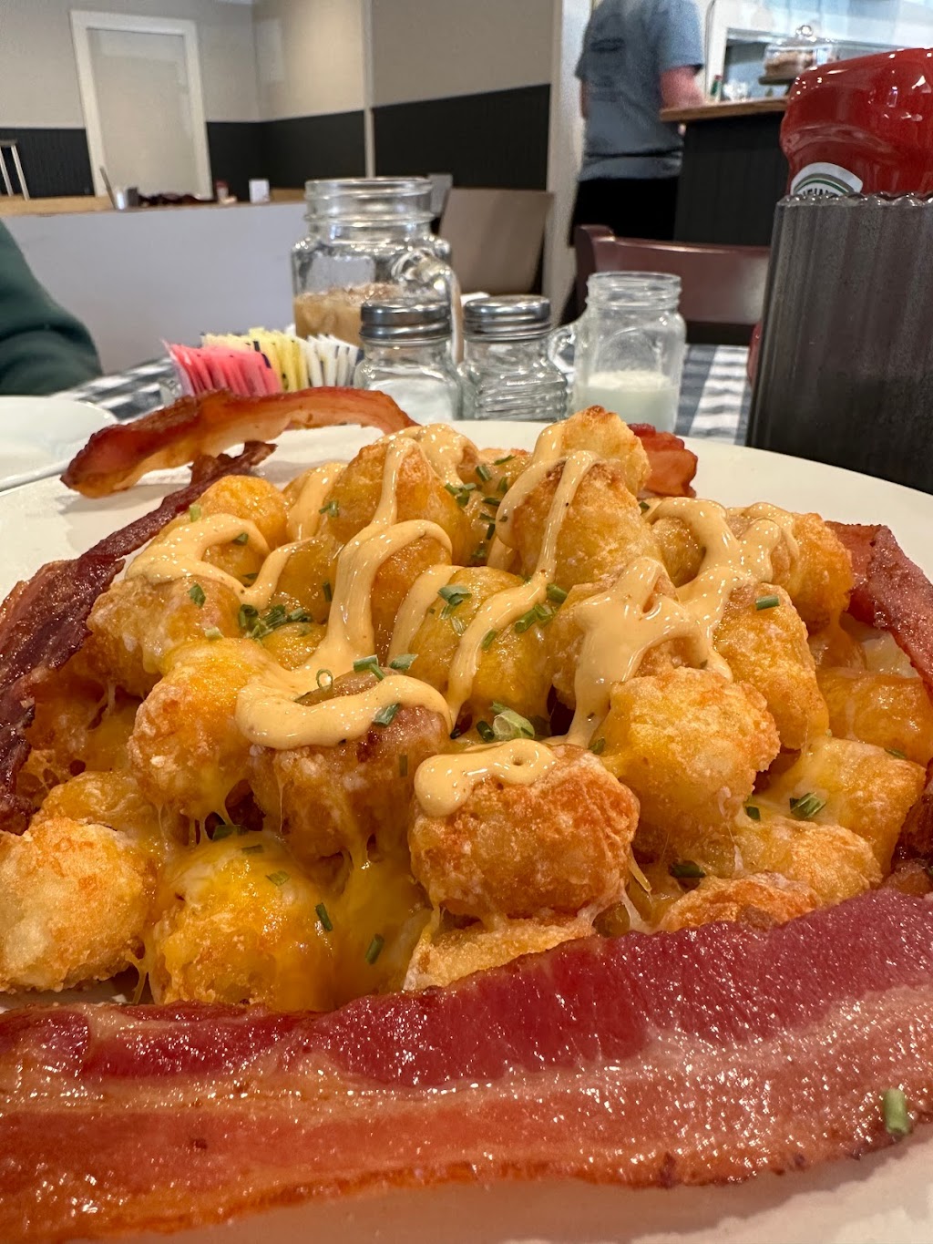 The Dam Grille | restaurant | 142 Main St, Pepperell, MA 01463, USA | 9786501122 OR +1 978-650-1122