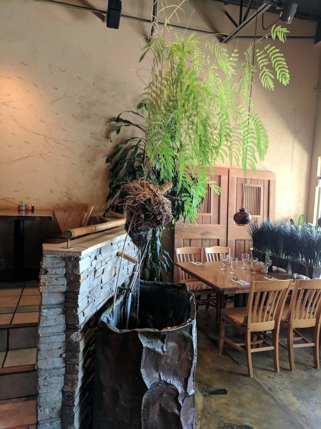 Lins Chinese Cuisine | restaurant | 12850 GA-9 #1600, Alpharetta, GA 30004, USA | 7707401892 OR +1 770-740-1892