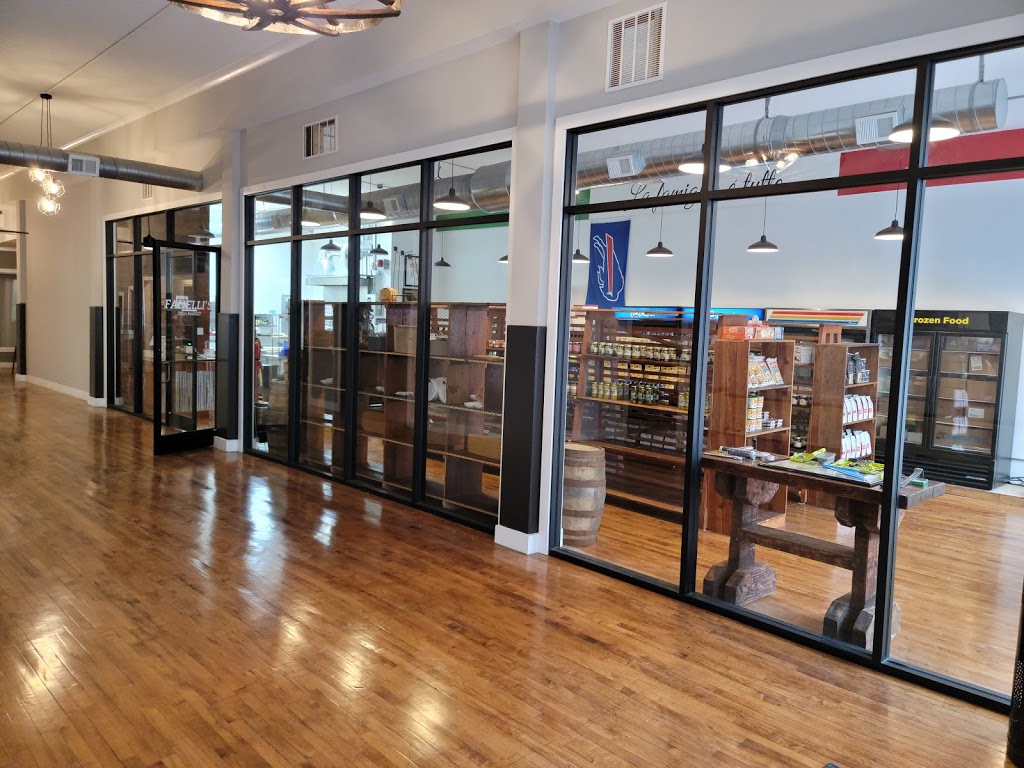 Fanellis Deli + Market | restaurant | 120 Franklin St Suite 101, Clarksville, TN 37040, USA | 9319192588 OR +1 931-919-2588