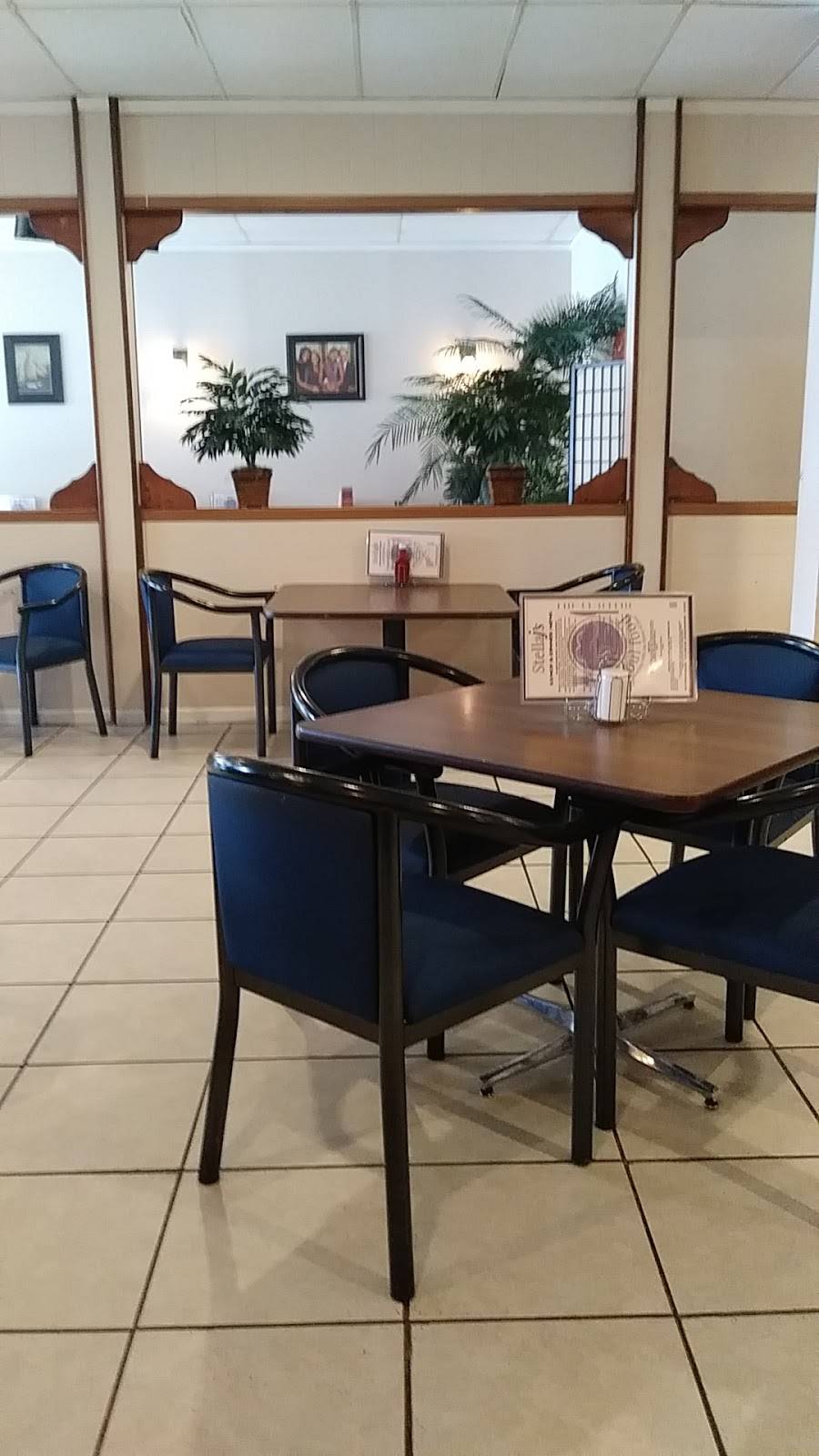 Stella Js Soul Food | restaurant | 7434 W Capitol Dr, Milwaukee, WI 53216, USA | 4143932045 OR +1 414-393-2045