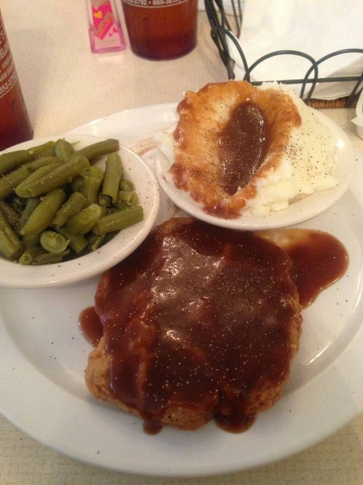 Granny Bees LLC | restaurant | 179 Main St, Appomattox, VA 24522, USA | 4343522259 OR +1 434-352-2259