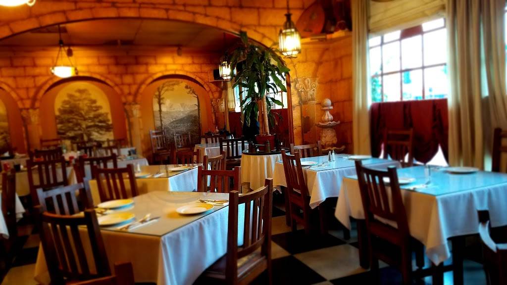 Marouch | restaurant | 4905 Santa Monica Blvd, Los Angeles, CA 90029, USA | 3236629325 OR +1 323-662-9325