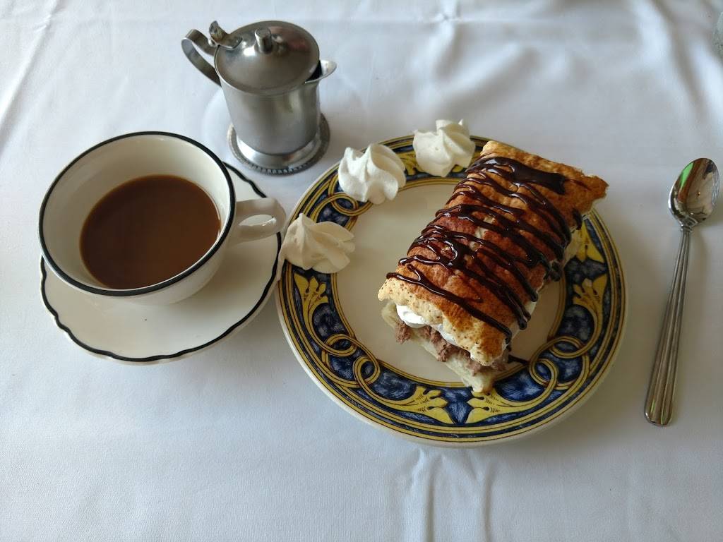 The Glenwood | restaurant | 4604 Main St, Onekama, MI 49675, USA | 2318893734 OR +1 231-889-3734