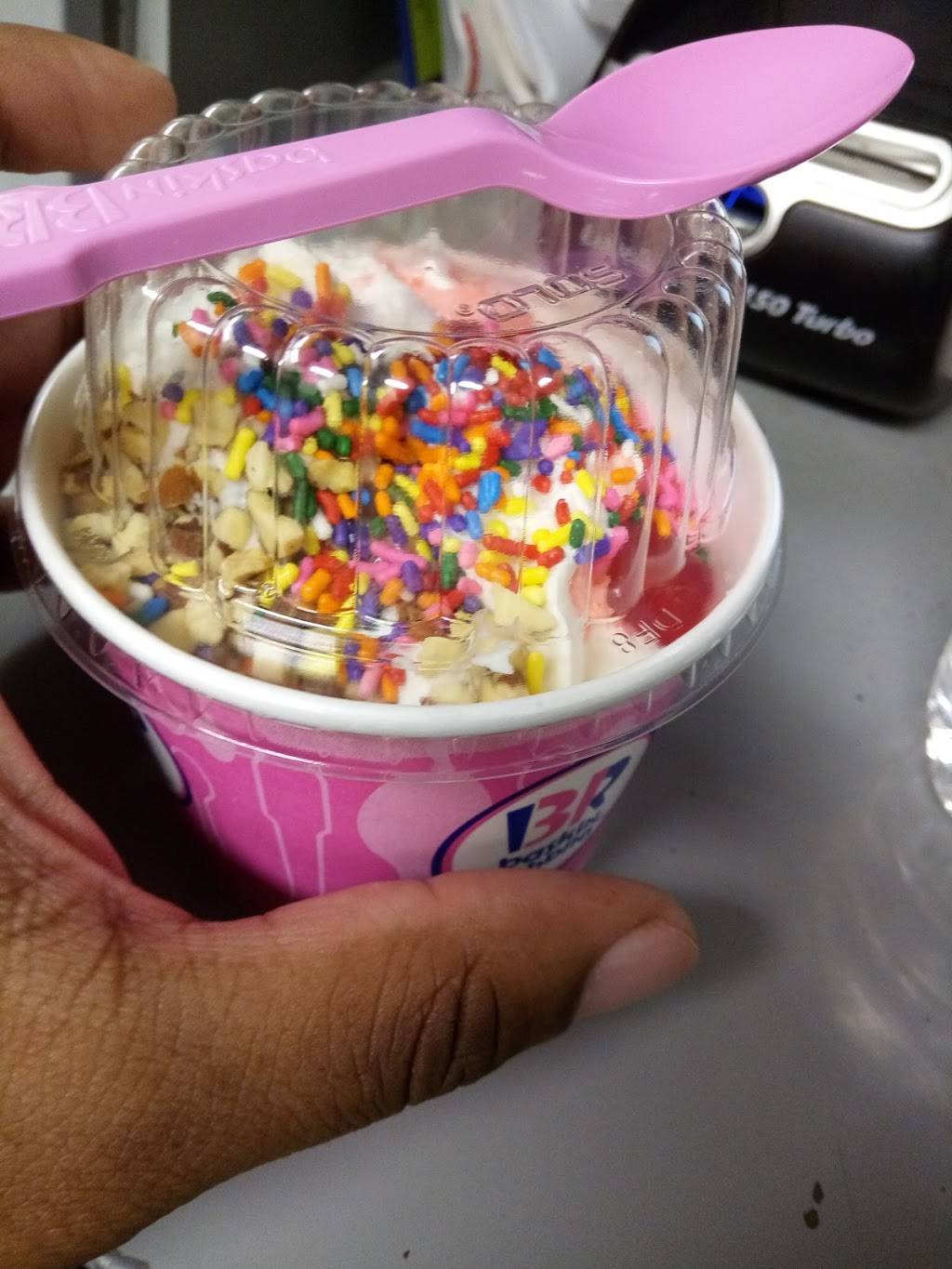 Dunkin | bakery | 44-80 21st St, Long Island City, NY 11101, USA | 7187070019 OR +1 718-707-0019