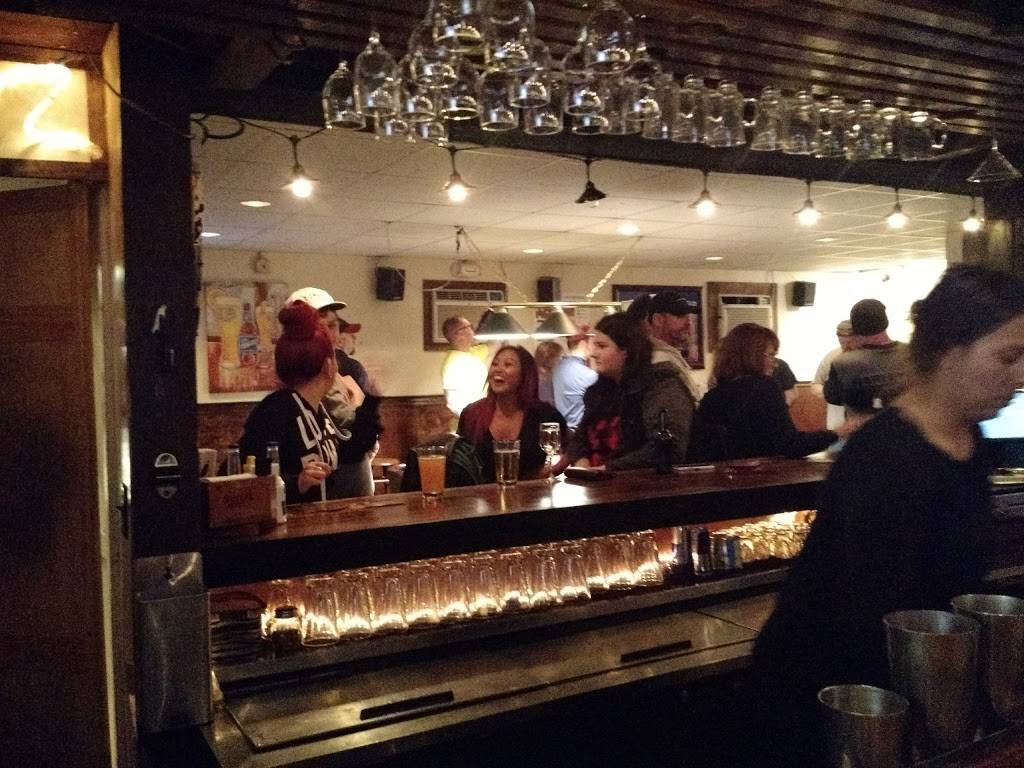 Tin Whistle | restaurant | 241 Jefferson Ave, Salem, MA 01970, USA | 9787411912 OR +1 978-741-1912