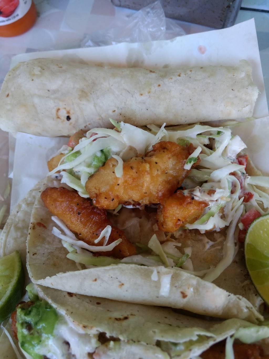 Mariscos Titos | restaurant | Calle Primera 7931, Zona Centro, 22000 Tijuana, B.C., Mexico | 016646384591 OR +52 664 638 4591