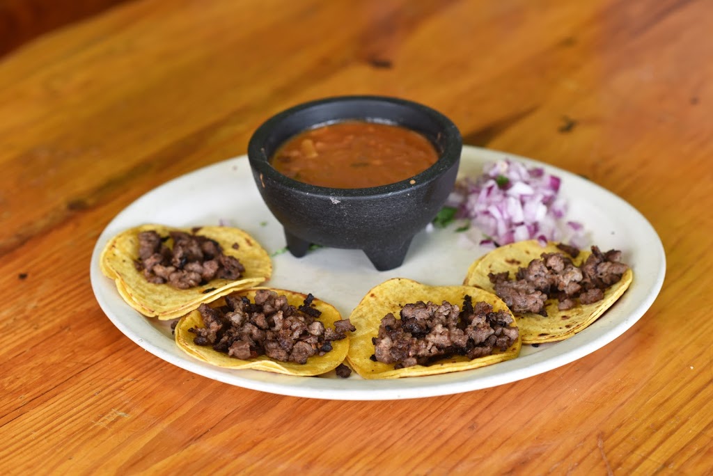 La Perla del Pacífico | restaurant | 8603 TX-151 Suite 204, San Antonio, TX 78245, USA | 2103141517 OR +1 210-314-1517