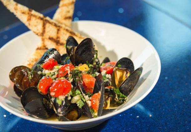 Gabriellas | restaurant | 4200 Jim Walter Blvd, Tampa, FL 33607, USA | 8133133245 OR +1 813-313-3245