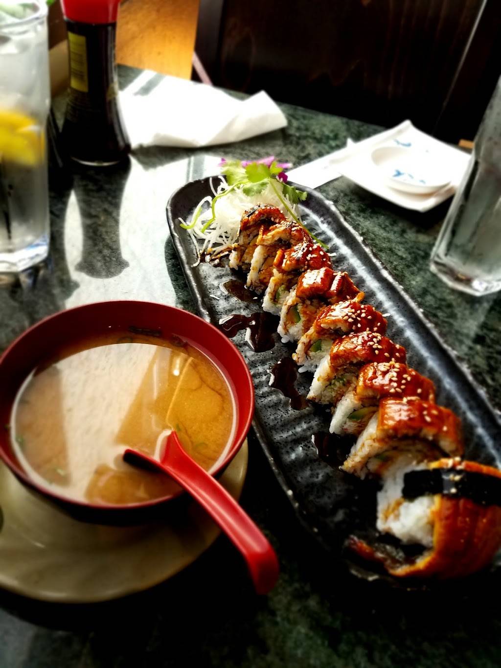 Hana Sushi | restaurant | 31805 Temecula Pkwy #1, Temecula, CA 92592, USA | 9513030395 OR +1 951-303-0395