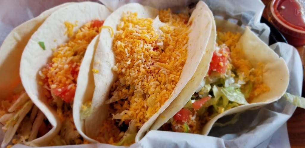 The Wooden Nickel Pub and Grill | restaurant | 171 S Main St, Glen Carbon, IL 62034, USA | 6182882141 OR +1 618-288-2141