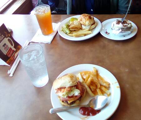 Sirloin Stockade | restaurant | Ramón Alanid, Blvd. Lázaro Cárdenas 15601-34, Guadalajara, 22450 Tijuana, B.C., Mexico | 016646860803 OR +52 664 686 0803