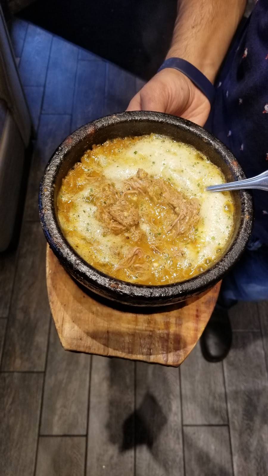 Shish Palace | restaurant | 13277 Michigan Ave, Dearborn, MI 48126, USA | 3134278424 OR +1 313-427-8424