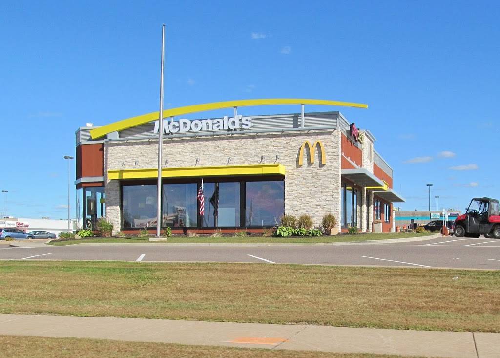 McDonalds | cafe | 3400 E Main St, Merrill, WI 54452, USA | 7155366176 OR +1 715-536-6176