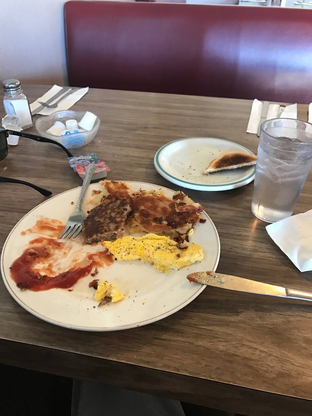 Ranch Restaurant | restaurant | 714 6th St, Greeley, CO 80631, USA | 9703561411 OR +1 970-356-1411