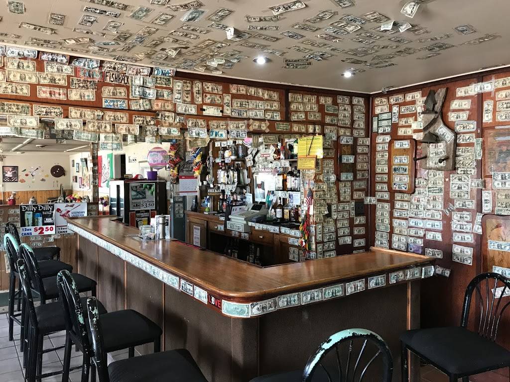 Johnny Bs | restaurant | 9284 US-2, Naubinway, MI 49762, USA | 9064771001 OR +1 906-477-1001