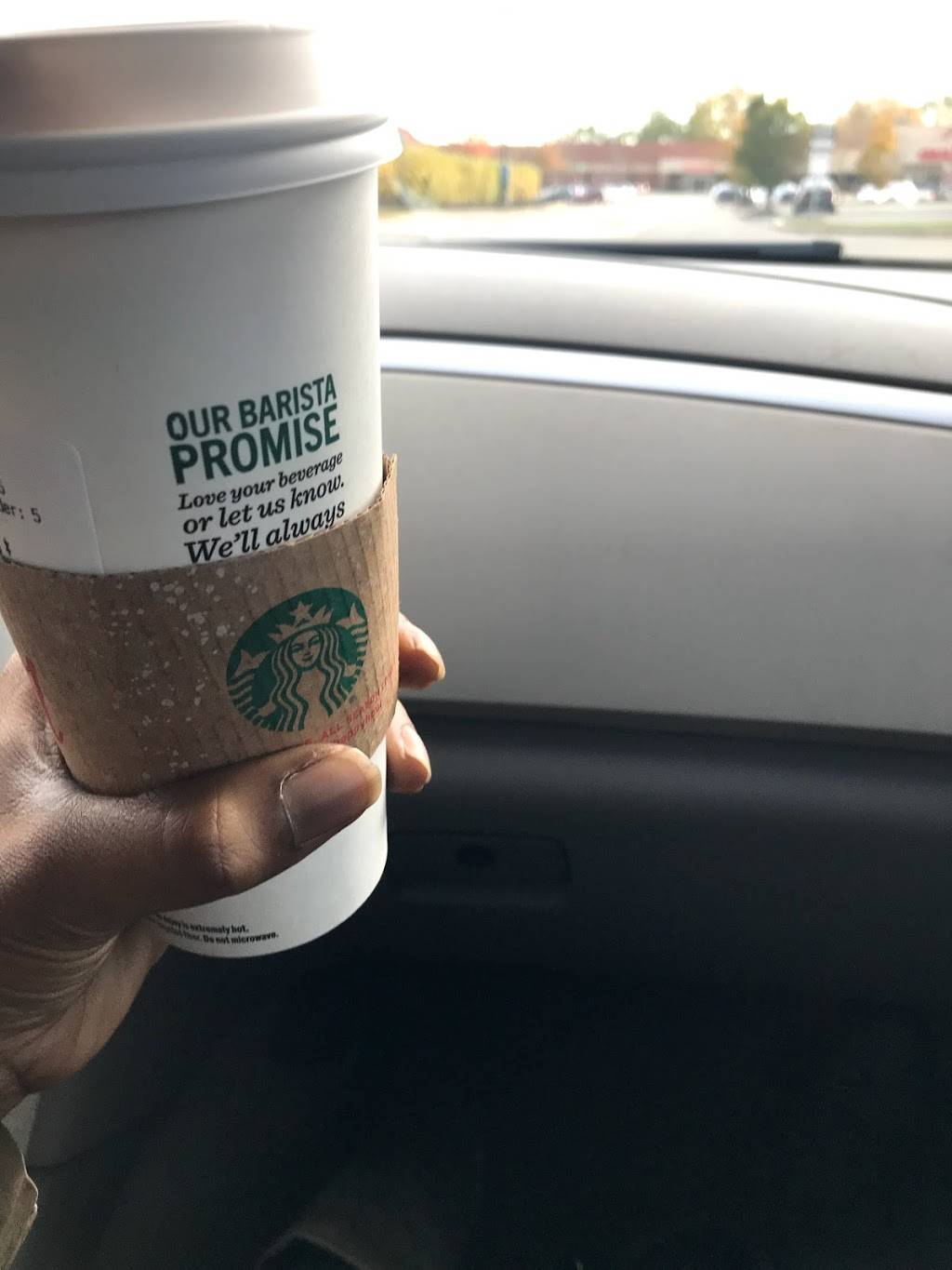 Starbucks | cafe | 1370 N Hamilton Rd, Columbus, OH 43230, USA | 6144754147 OR +1 614-475-4147