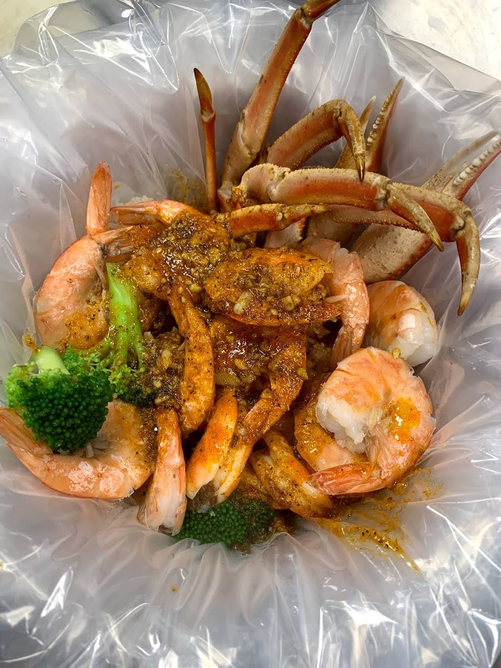 Shake Seafoods | restaurant | 7596A Haverford Ave, Philadelphia, PA 19151, USA | 2158788983 OR +1 215-878-8983
