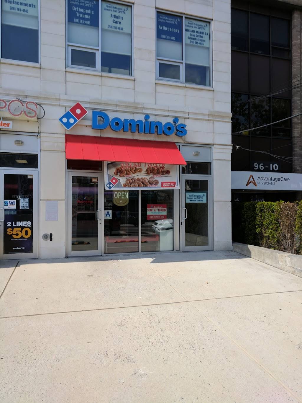 Dominos Pizza | meal delivery | 9614 Metropolitan Ave, Forest Hills, NY 11375, USA | 7187932024 OR +1 718-793-2024