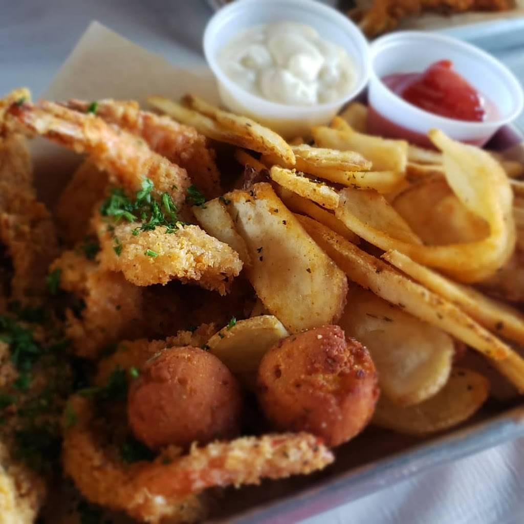 The Crab Station - The Colony | restaurant | 6500 Cascades Ct #200, The Colony, TX 75056, USA | 2142818887 OR +1 214-281-8887