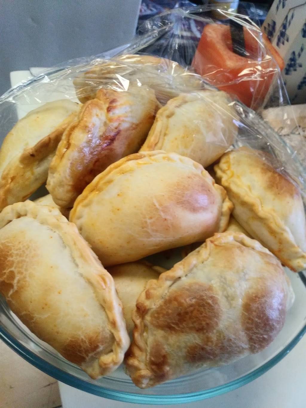 Marché Latino Multicolores - Restaurant Pérouvien/Peruvian/Perua | restaurant | 5321 Montée Saint-Hubert, Saint-Hubert, QC J3Y 1V8, Canada | 5142371276 OR +1 514-237-1276