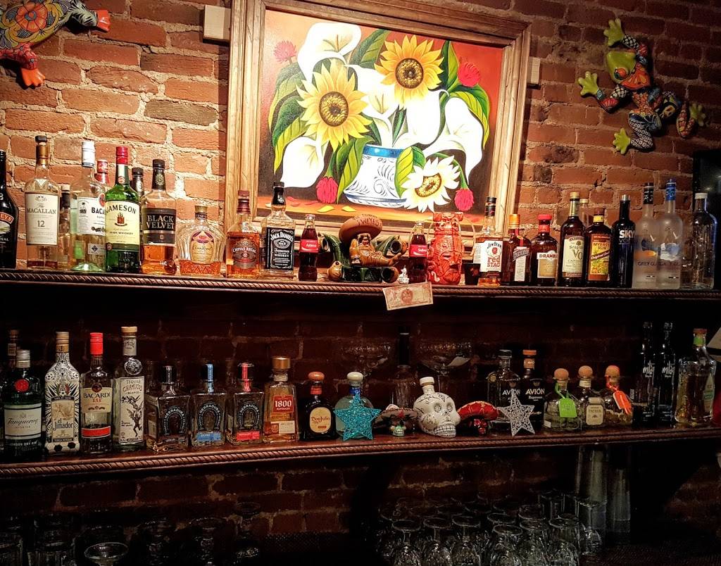 Azteca Mexican Restaurant | restaurant | 1628 Miner St, Idaho Springs, CO 80452, USA | 3035672933 OR +1 303-567-2933