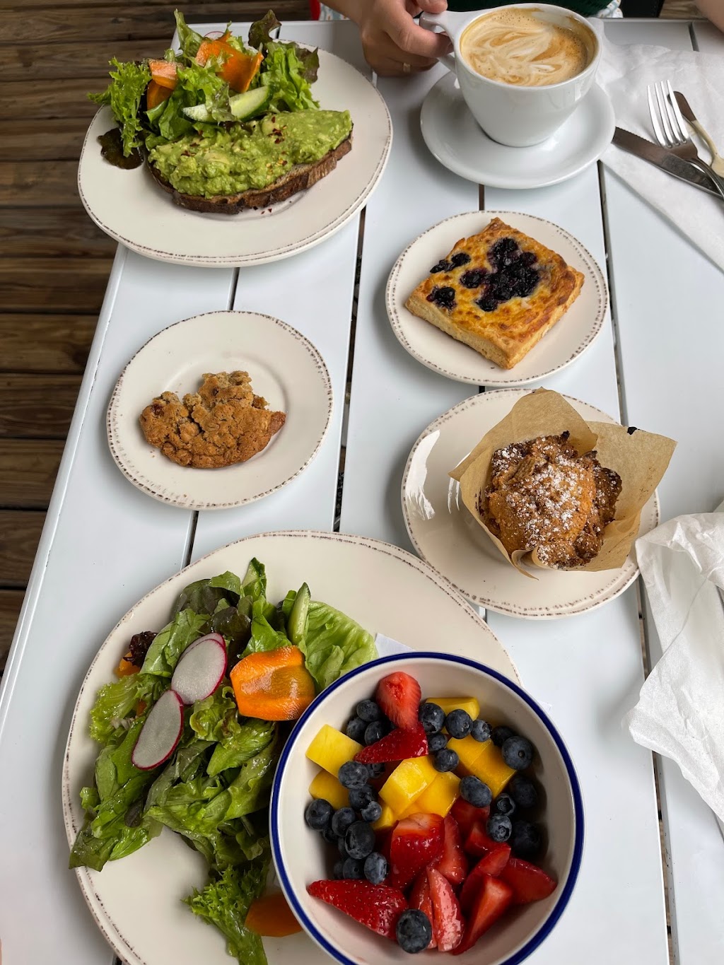 Liberty House Coffee and Café | cafe | 221 S Liberty St, Asheville, NC 28801, USA | 8285052236 OR +1 828-505-2236