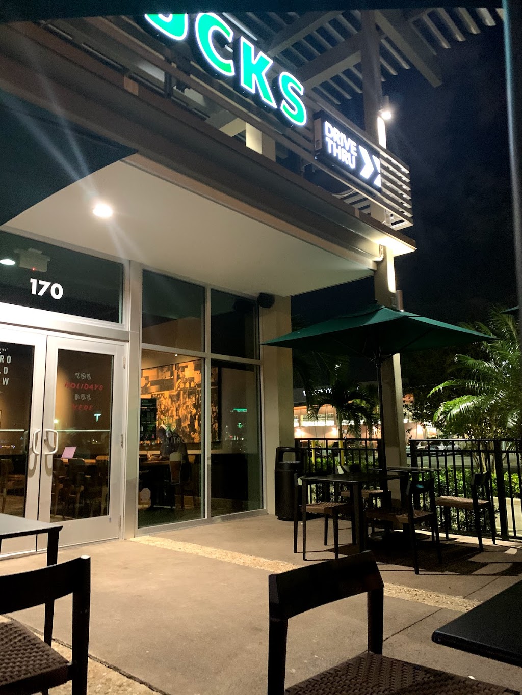 Starbucks | cafe | 12000 Biscayne Blvd, Miami, FL 33181, USA | 3058937941 OR +1 305-893-7941