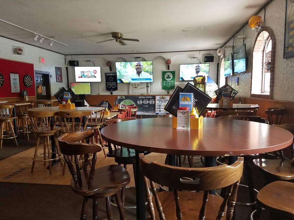 Double Play Cafe | restaurant | 320 Main St, Wallingford, CT 06492, USA | 2032652599 OR +1 203-265-2599