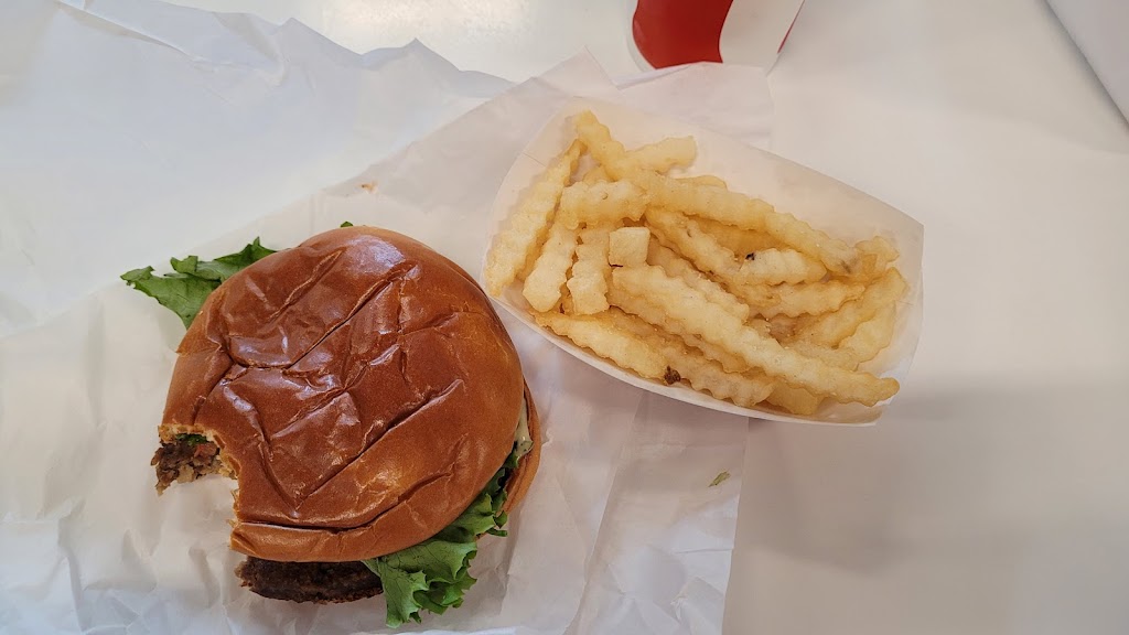 Burger Crush | restaurant | 3607 Trousdale Pkwy, Los Angeles, CA 90089, USA | 2138213482 OR +1 213-821-3482