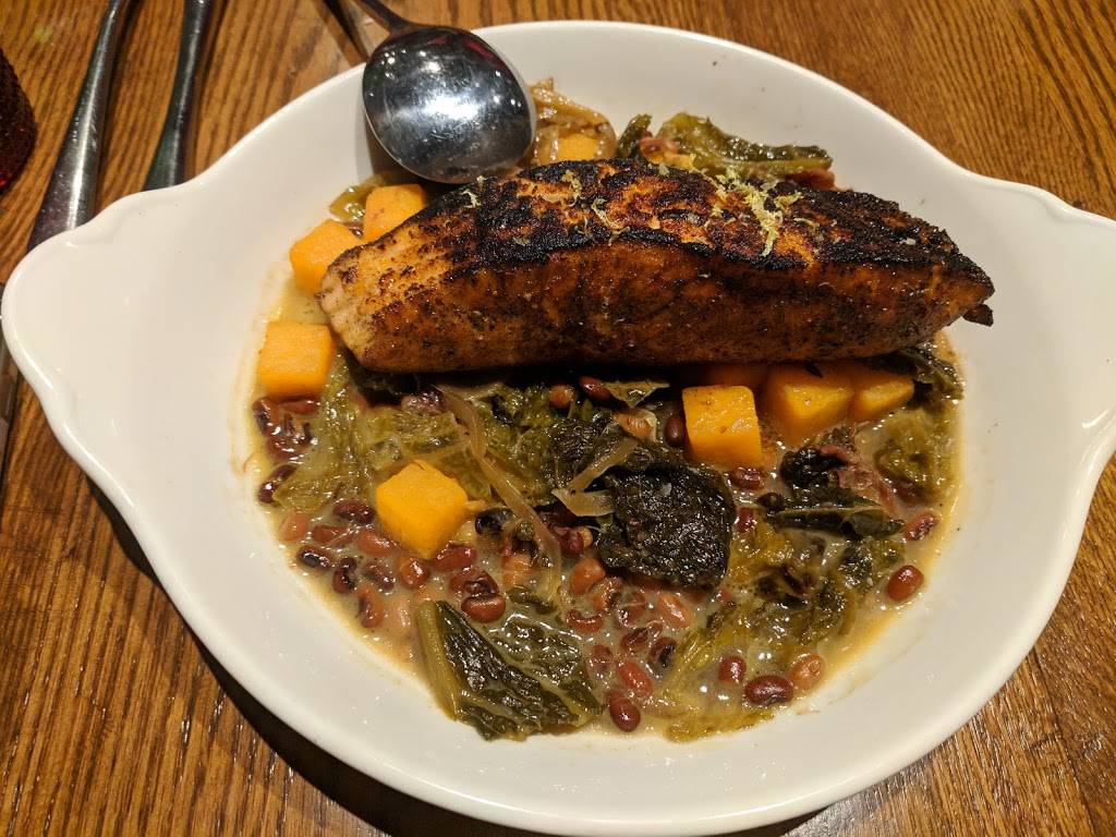 America Eats Tavern by José Andrés | restaurant | 3139 M St NW, Washington, DC 20007, USA | 2024506862 OR +1 202-450-6862